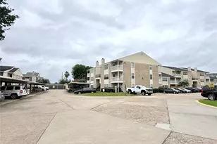 2750 Holly Hall St, Houston, TX 77054 - Photo 11