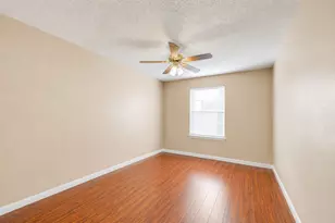 2750 Holly Hall St, Houston, TX 77054 - Photo 5