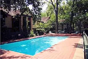 8277 Kingsbrook Rd, Houston, TX 77024 - Photo 11