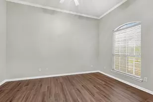 5122 Dripping Spring Ave, Baytown, TX 77523 - Photo 11