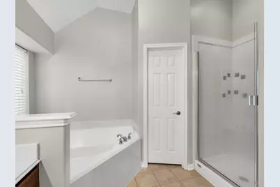 5122 Dripping Spring Avenue, Baytown, TX 77523 - Photo 27