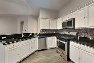 5409 Balmorhea Dr, Pearland, TX 77584 - Photo 5