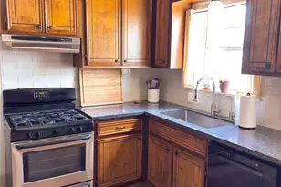 1316 Winnie St, Galveston, TX 77550 - Photo 17