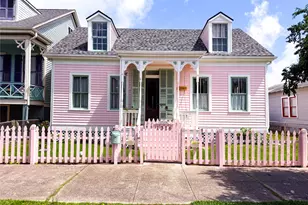 1316 Winnie St, Galveston, TX 77550 - Photo 39