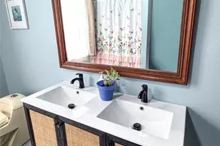 1316 Winnie St, Galveston, TX 77550 - Photo 27