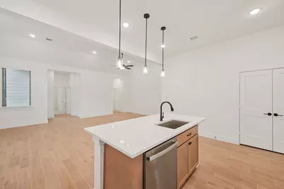 26249 E Outrider Banks Circle, Montgomery, TX 77316 - Photo 9