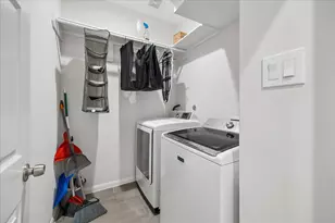 8308 James Franklin St, Houston, TX 77088 - Photo 13