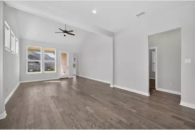 24638 Carleton Lake Lane, Tomball, TX 77375 - Photo 5