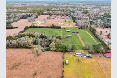 214 County Road 4632, Spurger, TX 77660 - Photo 31