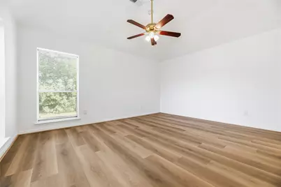 16423 Maple Downs Lane, Sugar Land, TX 77498 - Photo 17