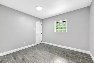 10122 Rockaway Drive, Houston, TX 77016 - Photo 17
