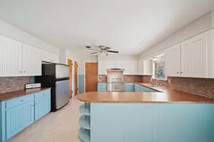 1811 Mulcahy St, Rosenberg, TX 77471 - Photo 9