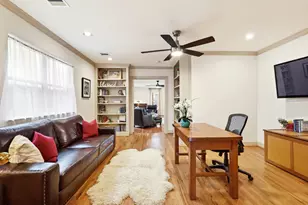 4375 Harvest Ln, Houston, TX 77004 - Photo 17