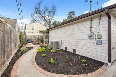 4375 Harvest Lane, Houston, TX 77004 - Photo 39