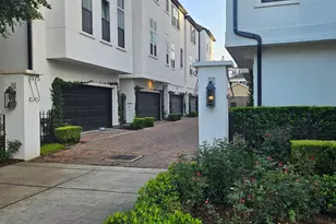411 W 17th St, Houston, TX 77008 - Photo 1