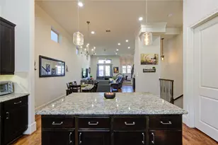 411 W 17th St, Houston, TX 77008 - Photo 21