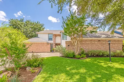 10307 Piping Rock Lane, Houston, TX 77042 - Photo 5