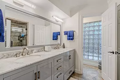 10307 Piping Rock Lane, Houston, TX 77042 - Photo 21