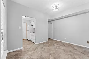 5000 Milwee St, Houston, TX 77092 - Photo 5