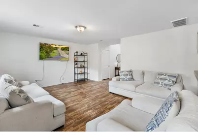 10035 Meadow Mill Forest Lane, Houston, TX 77044 - Photo 5