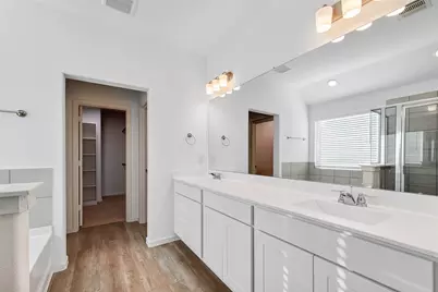 2115 Spring Hollow Drive, Baytown, TX 77521 - Photo 27