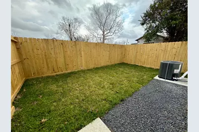 1806 Benson Street #B, Houston, TX 77020 - Photo 21