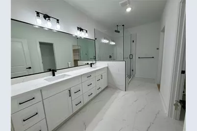 1806 Benson Street #B, Houston, TX 77020 - Photo 11