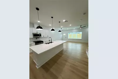 1806 Benson Street #B, Houston, TX 77020 - Photo 5