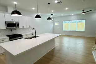 1806 Benson St, Houston, TX 77020 - Photo 5