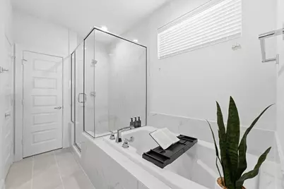 1804 Elysian Street, Houston, TX 77026 - Photo 9