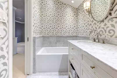 6324 Briar Rose Drive #198, Houston, TX 77057 - Photo 37
