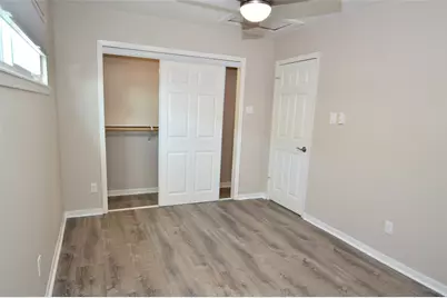 1725 Ave O #REAR, Galveston, TX 77550 - Photo 11
