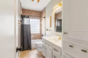 11 Villas Ways Dr, Conroe, TX 77356 - Photo 27