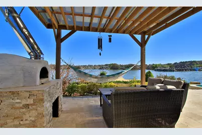 11 Villas Ways Drive, Conroe, TX 77356 - Photo 3