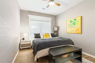 11 Villas Ways Dr, Conroe, TX 77356 - Photo 25