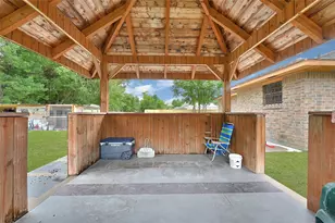 13610 Carmilenda St, Houston, TX 77037 - Photo 45