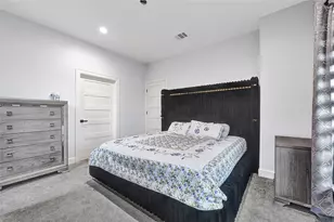 13610 Carmilenda St, Houston, TX 77037 - Photo 31