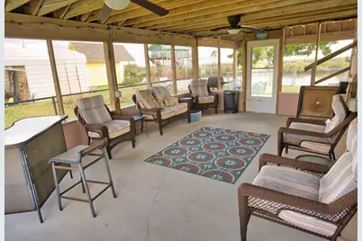 867 County Road 299, Sargent, TX 77414 - Photo 5