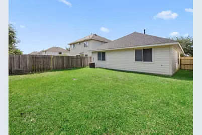 2746 Grahamwood Lane, Houston, TX 77047 - Photo 19