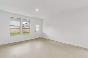 15026 English Rose Rd, Conroe, TX 77302 - Photo 9