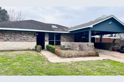6335 Tall Willow Drive, Houston, TX 77088 - Photo 23