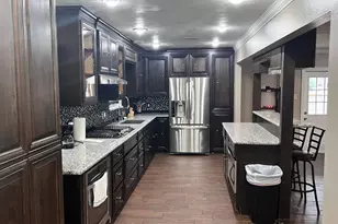 6335 Tall Willow Dr, Houston, TX 77088 - Photo 9