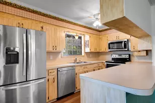 1112 Swanson Dr, Palestine, TX 75801 - Photo 7