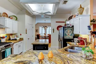 228 S Amherst Dr, West Columbia, TX 77486 - Photo 13