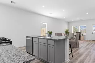 4034 Bronco Station, League City, TX 77573 - Photo 11