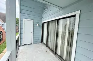 14550 Fonmeadow Dr, Houston, TX 77035 - Photo 15