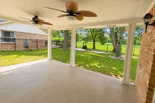 3111 W Creek Club Dr, Missouri City, TX 77459 - Photo 5