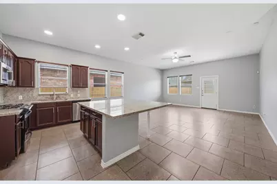 13306 Hickory Springs Lane, Pearland, TX 77584 - Photo 3