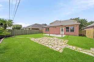13306 Hickory Springs Ln, Pearland, TX 77584 - Photo 15