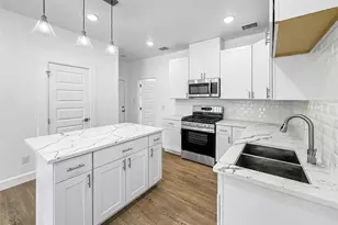 8141 Jeffery St, Houston, TX 77028 - Photo 7